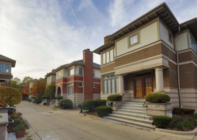 Prairie Manor homes along federal